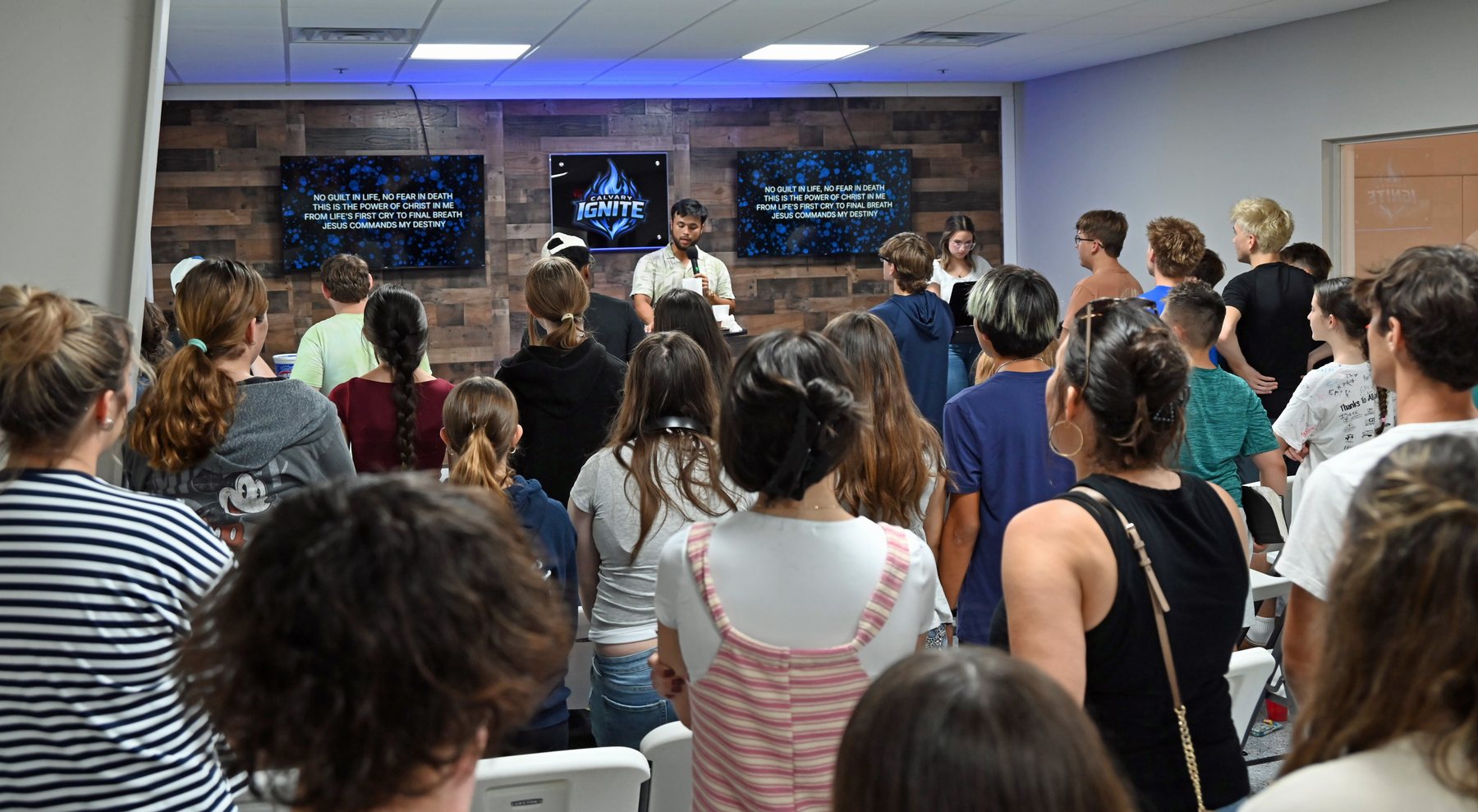 Worship at Calvary Baptist Church